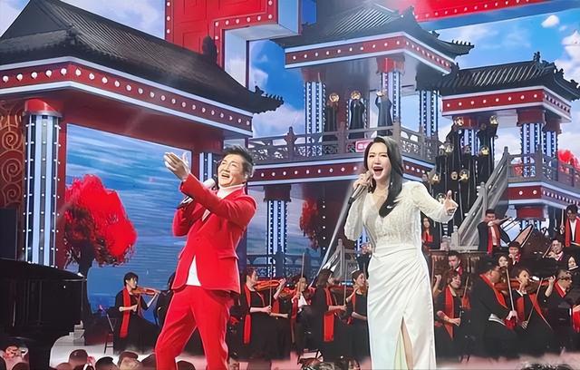 春晚|2023年辽宁春晚看点多:孟鹤堂周九良大跳黑桃A,冯巩调侃赵本山