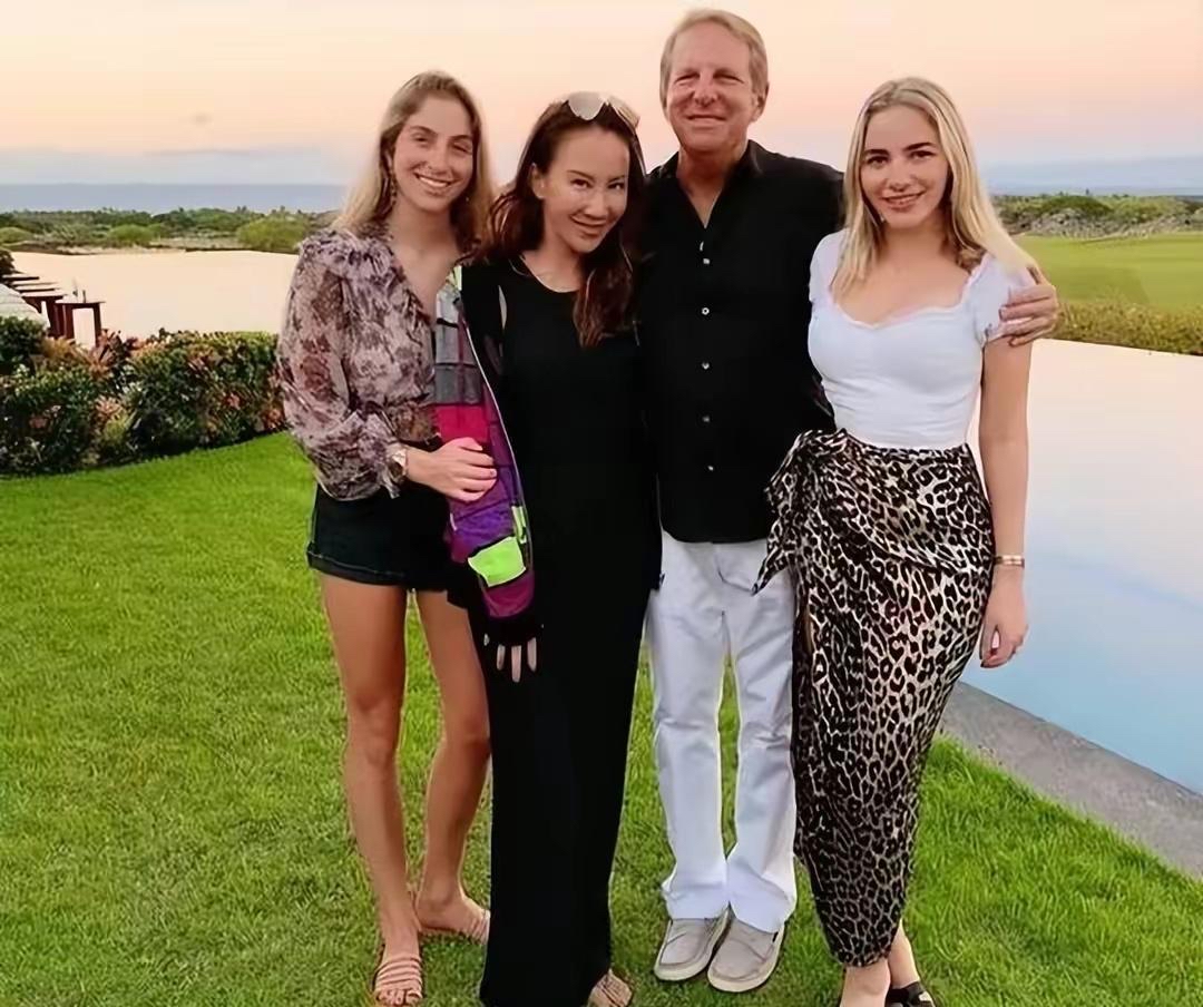 Bruce人设反转?好友发声曝光李玟与老公相处内幕,信息量超大男方并非负心汉