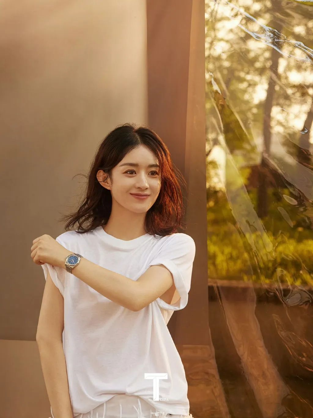 赵丽颖:锦绣九月刊封面的生命之歌,时尚表现力惊艳亮相