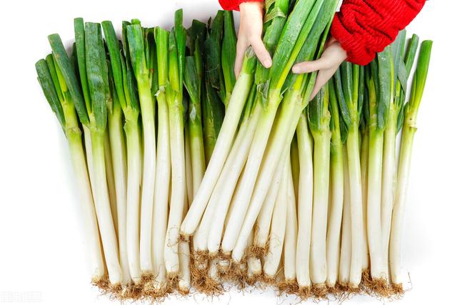 两勺红糖一根葱，治愈颈椎一身轻松