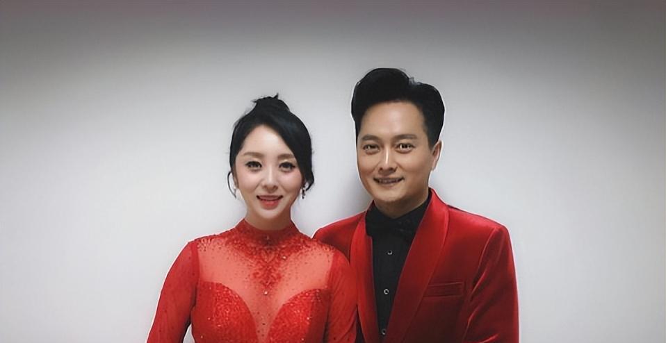 草根歌手云飞,6年前抛弃妻女,现如今付出了惨痛的代价