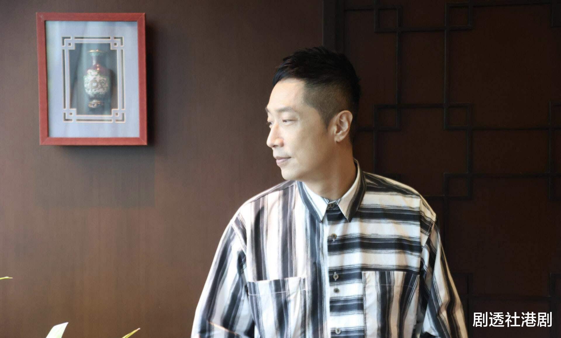 TVB前小生曝明年开拍网剧！被质疑因错失视帝不愿回巢，本人辟谣