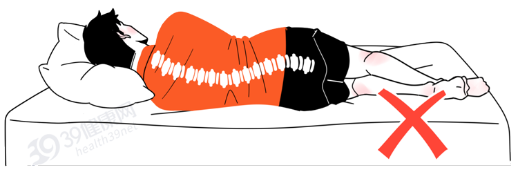 为什么女生睡觉时喜欢“夹被子”？除了“爽”，还能收获2个好处