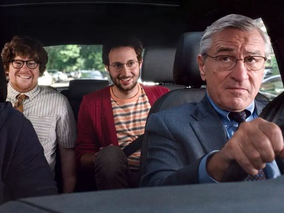 |《 实习生》70岁老人的职场新生活:跨越衰老壁垒,用智慧绽放人生