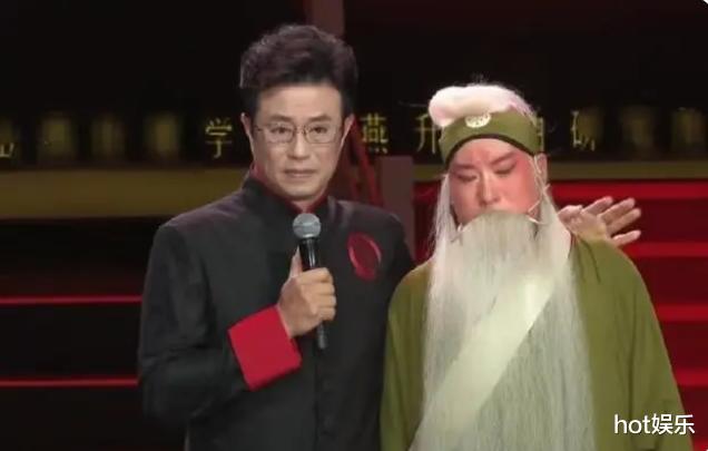 何赛飞|何赛飞怒批行业现状，为底层演员发声，自曝没戏唱才去拍电视剧