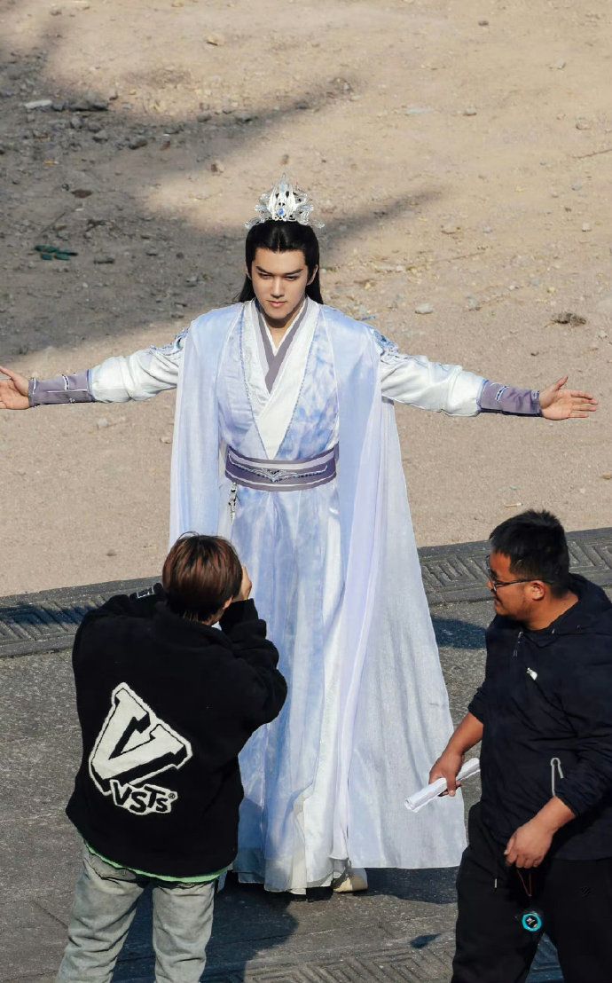 陈牧驰最新路透曝光!变胖变黑,面中凹陷被吐槽像挨了一拳