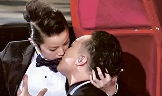 陈意涵|9位已婚明星分寸感,陈意涵关心别人老公,雷佳音佟丽娅喝一瓶水