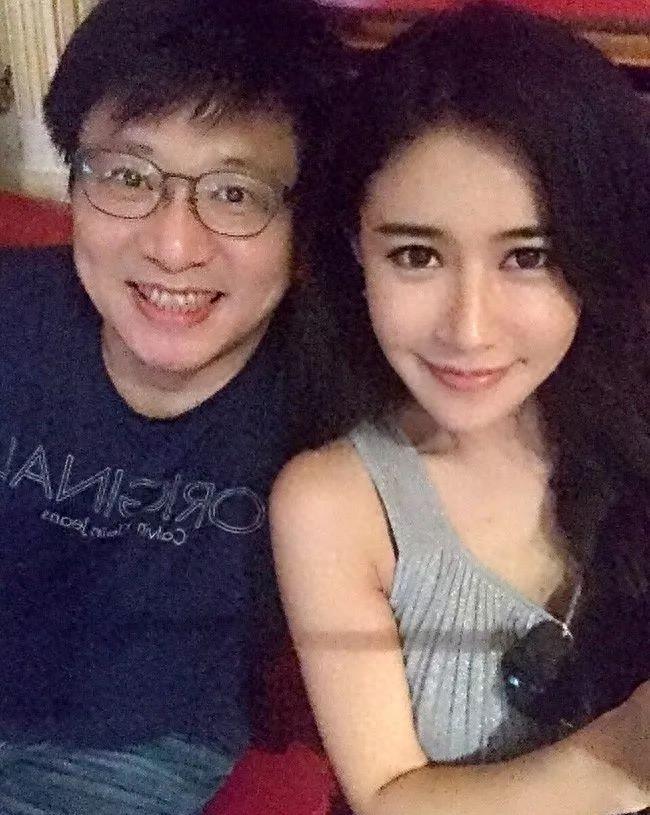 知名女星被曝出轨女助理,前夫下场狂撕,11岁的儿子出面力挺