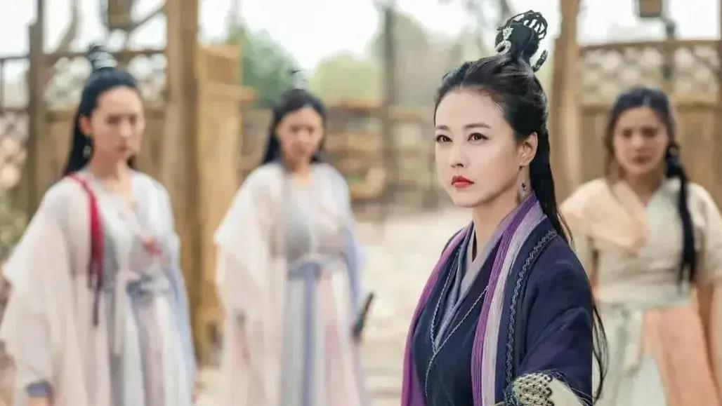 周海媚在香港，算是什么级别的女演员？