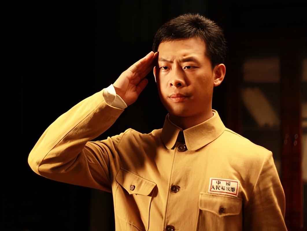 张译被《狂飙》除名，背后的原因引发热议，而张译却选择了沉默