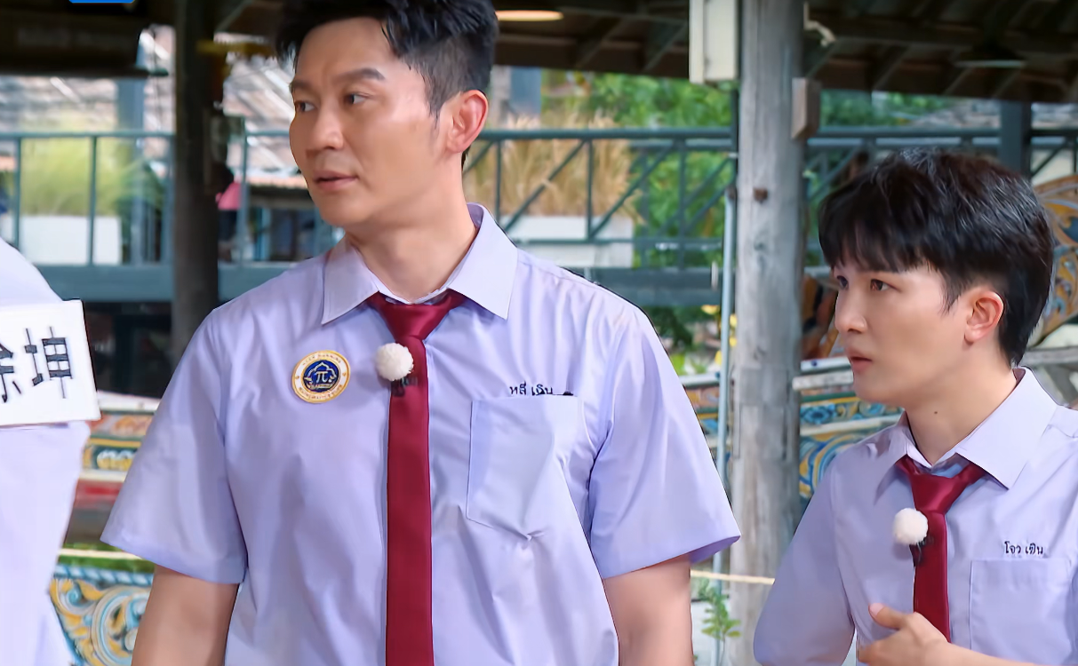 继范丞丞后,sunnee玩游戏的镜头被删,蔡徐坤却意外出镜了