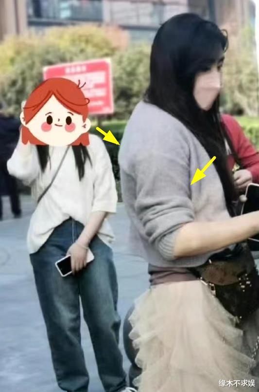 王祖贤南京再被偶遇！热情合影四处自拍，比例被嘲五五分，肚腩太大！