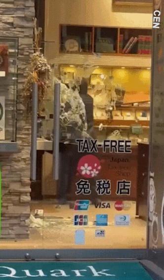 日本|4个蠢贼抢千万手表，立即被捕。他们背后是日本黑帮的巨大阴谋