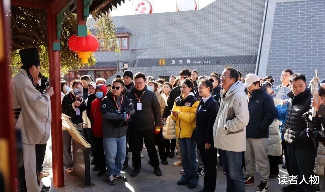 赚11亿买15亿业务！新东方难咽下董宇辉这炸子鸡，网友：别噎到