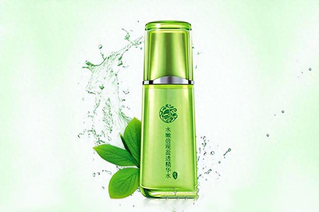 热门的补水爽肤水推荐:这些爽肤水好用不踩雷,可让肌肤掐出水!