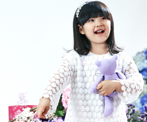 王岳伦揭秘王诗龄精英教育,上牛津决不进娱乐圈,谈女儿减肥落泪