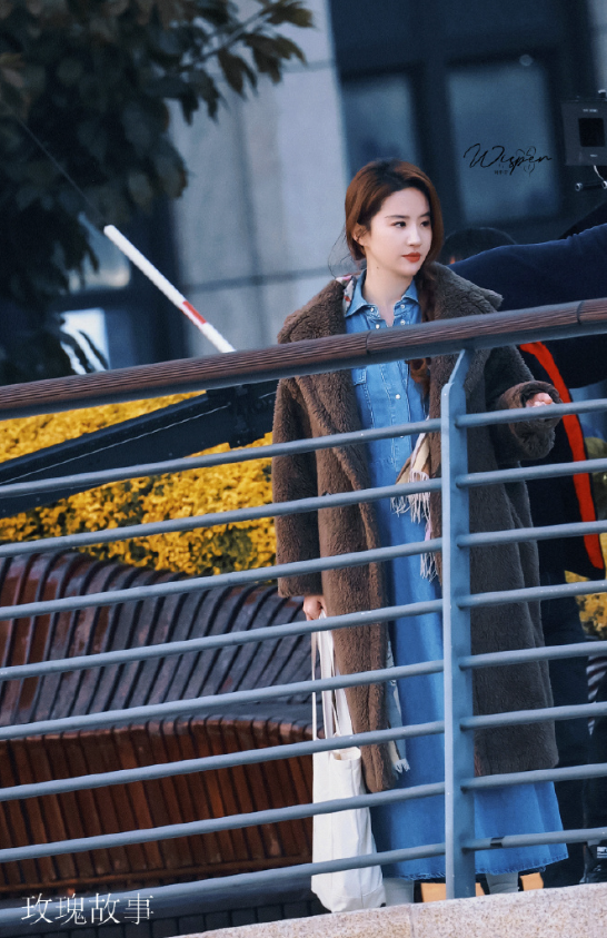 《玫瑰故事》口碑爆棚,打了多少“都市剧”的脸,央视又赌对了