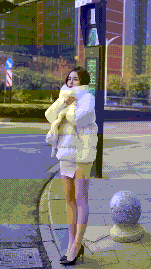 “小伙和41岁漂亮阿姨千里约会，见到本人后，网友：这波不亏！”