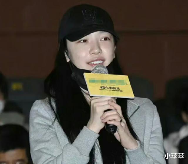 易梦玲|纯欲天花板易梦玲纯素颜曝光,被嘲素人普女,本人回应四两拨千斤