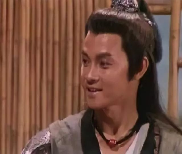 TVB|68岁TVB「御用管家」从一线惨变闲角，熬足48年坚持不退休！