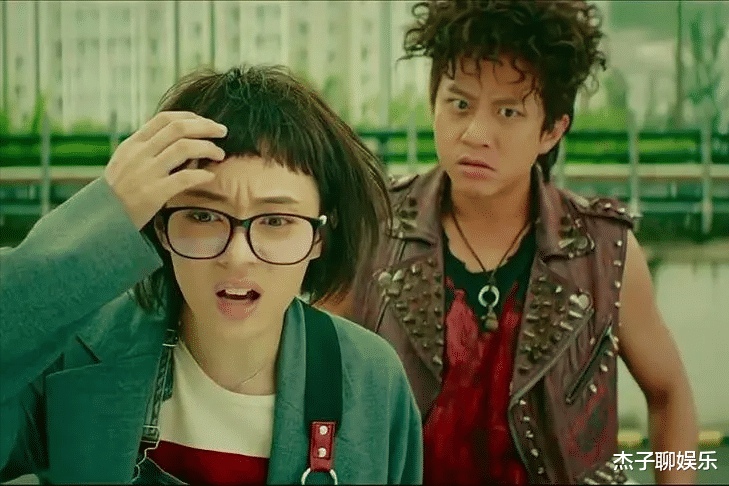 邓超抑郁症事件持续发酵,原来一切都有迹可循,表姐身份引质疑