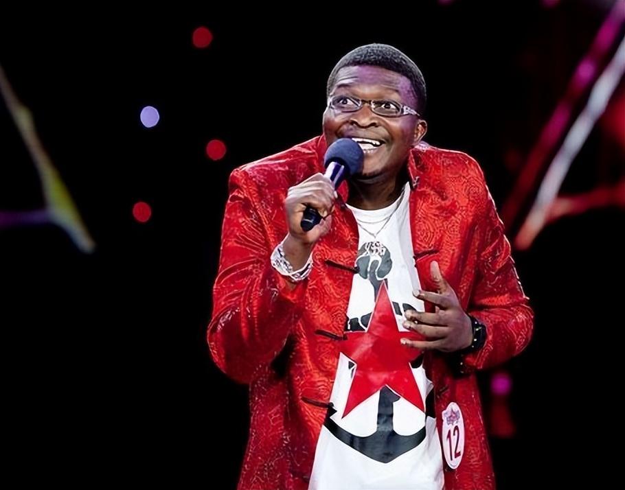 黑人歌手好弟近况：走红后迎娶中国姑娘，今36岁仍未取得中国绿卡