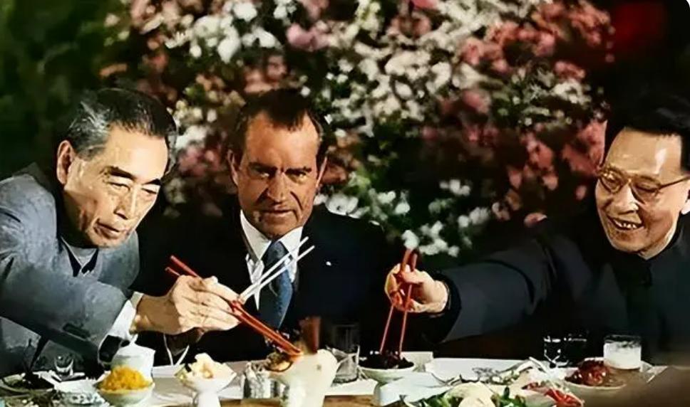 虾仁|尼克松首次访华，在国宴上把一道什么菜全吃光？后来成为国菜