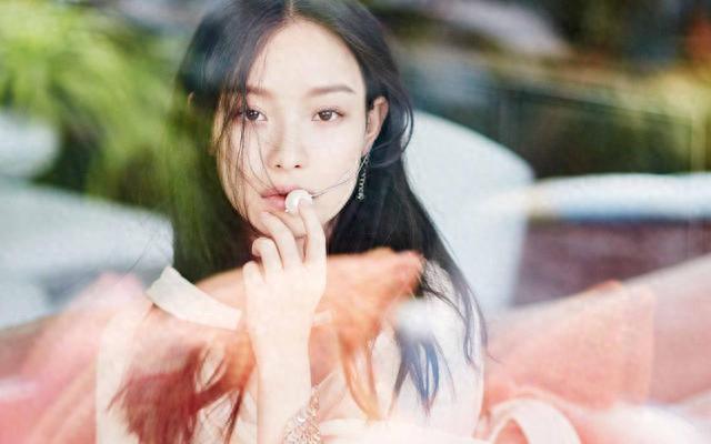 娱乐点评:赵丽颖、易烊千玺、华晨宇、王宝强、倪妮、蒋依依