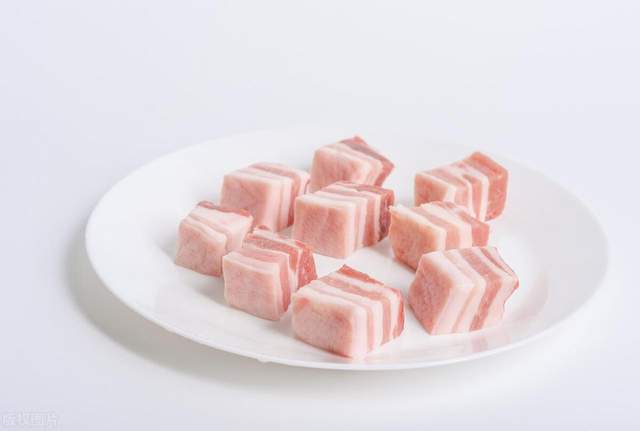 五花肉|“上五花”和“下五花”大不同，五花肉到底哪種最好？