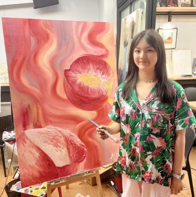 王诗龄和黄多多冲上热搜,两人的画作被比较,网友:差距太大了