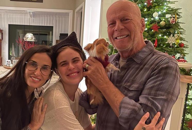 布鲁斯·威利斯|布鲁斯威利斯确诊痴呆症！纵横影坛三十载，晚年却满是遗憾