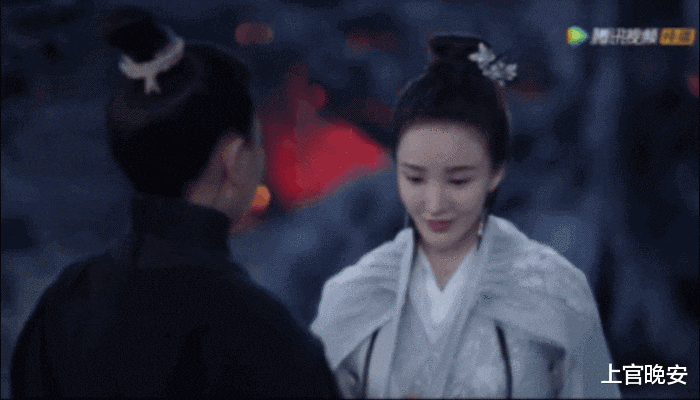 还记得被张檬抢走老公的刘雨欣吗？现在常居美国成好莱坞高管了