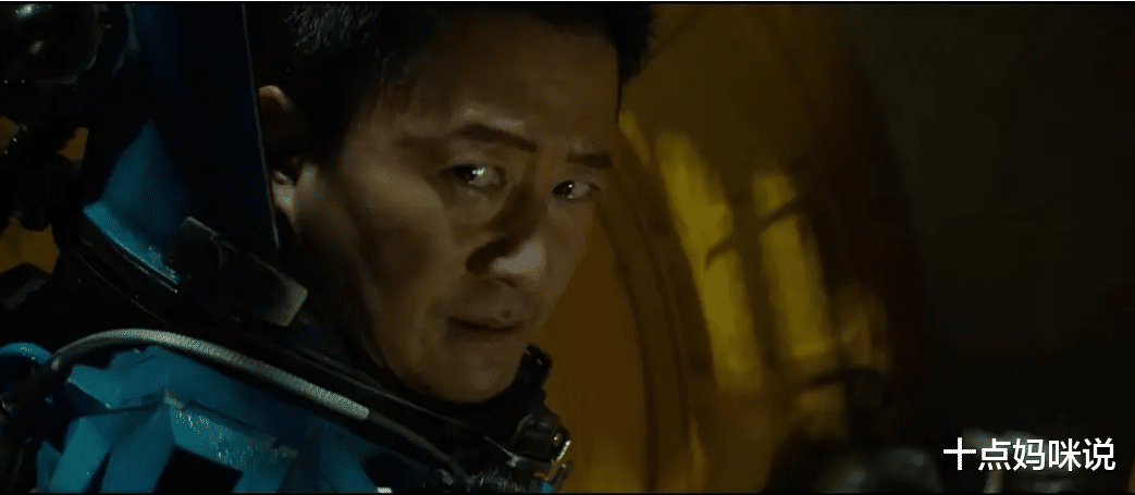 不费妈的电影来了，《巨齿鲨2》让全场的小朋友都安静了