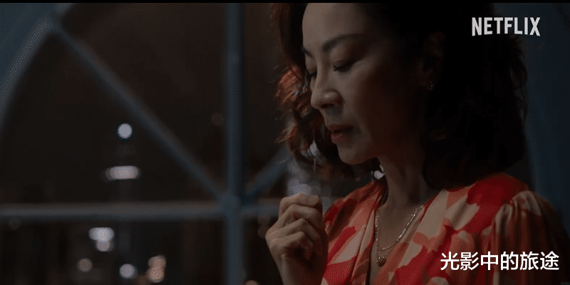 Netflix动作喜剧：奥斯卡影后杨紫琼化身家人侠！这就是女版成龙