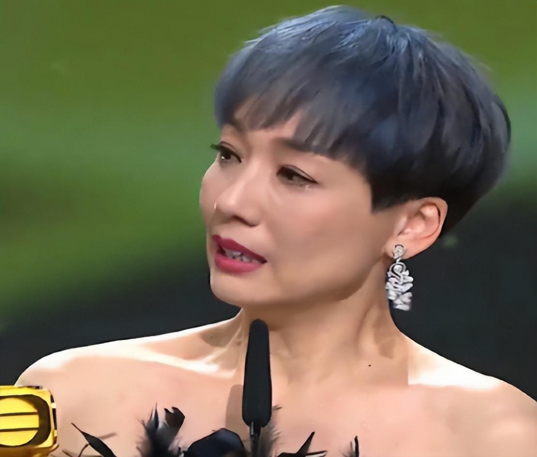 蔡思贝|TVB视后陪过夜百万,小三成瘾专挑富豪