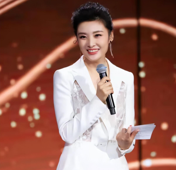 周涛|周涛，最终还是活成了自己想要的样子！