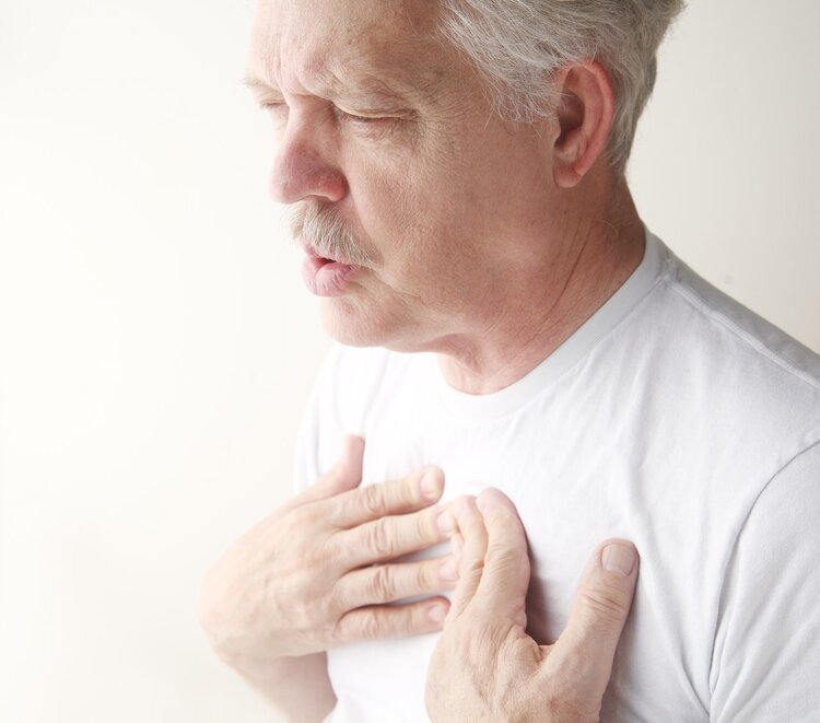 心肌梗塞|有一种粗心，叫做“把心梗当成胃病治”！出现4种迹象，谨防心梗