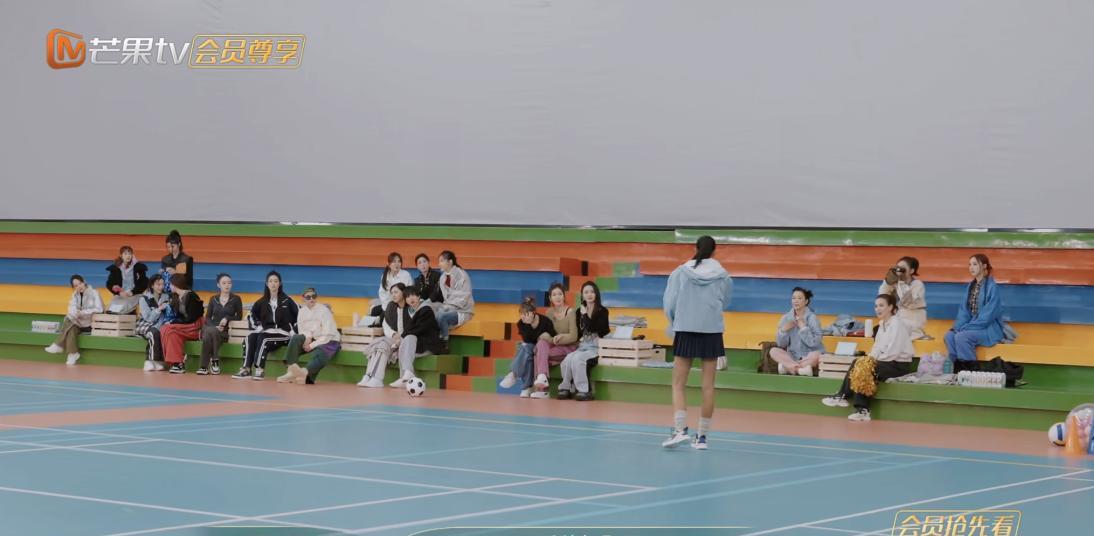 徐怀钰|徐怀钰风波后镜头飙升,获节目组力保要翻身,谢娜也在录制时缺席