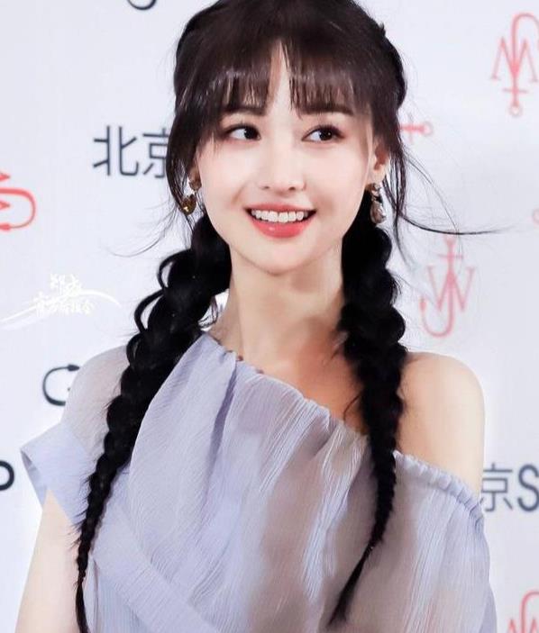 张恒|郑成华再一次爆料张恒有外遇，网友：别占用资源了