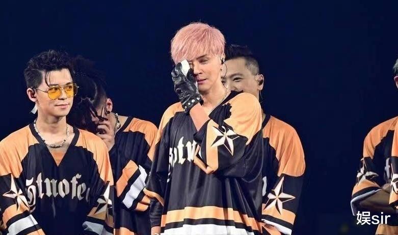 全面复出?罗志祥高调官宣5场内地演唱会,网友:内娱没有记忆的吗?