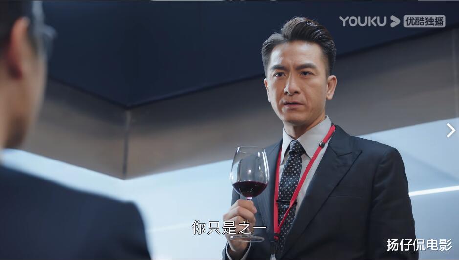 新闻女王:大家有没有发现,刘艳和他不声不响地在一起了