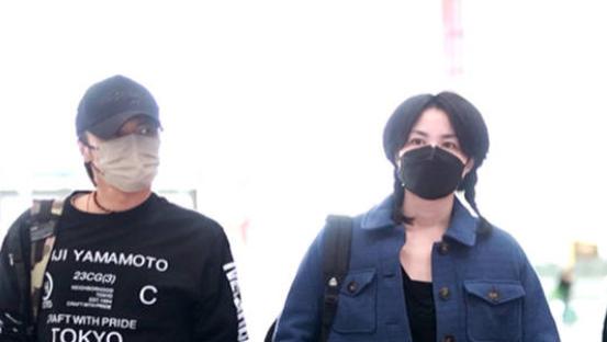 发型 王菲惊艳换新发型，齐刘海短发颇有少女感