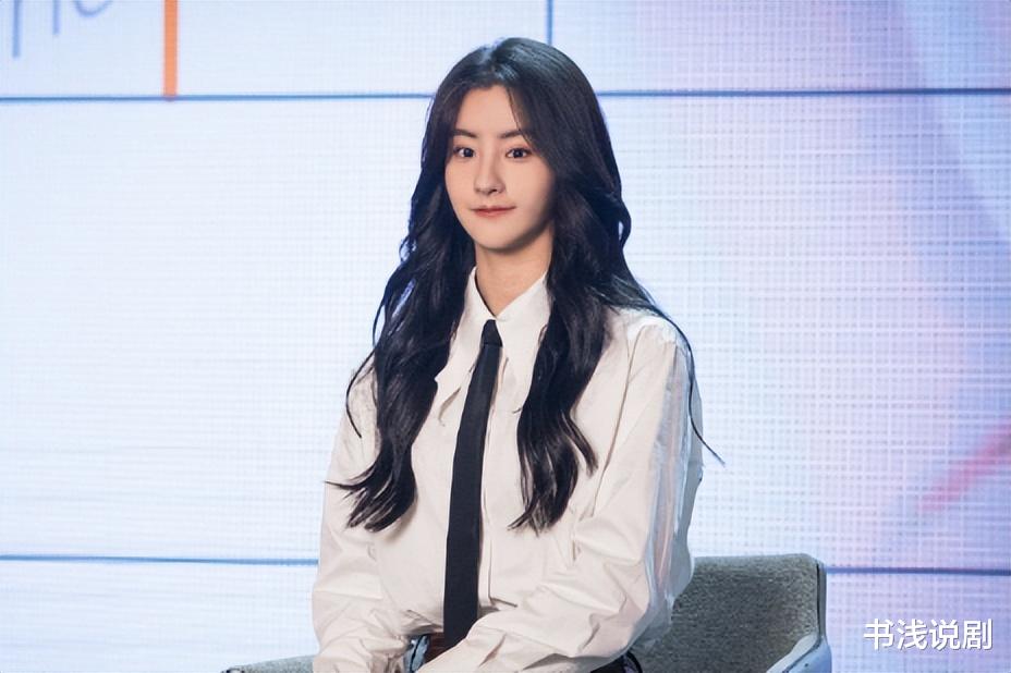 《曾少年》临近收官,一人镀金成功,一人存在感低,两人不如不来