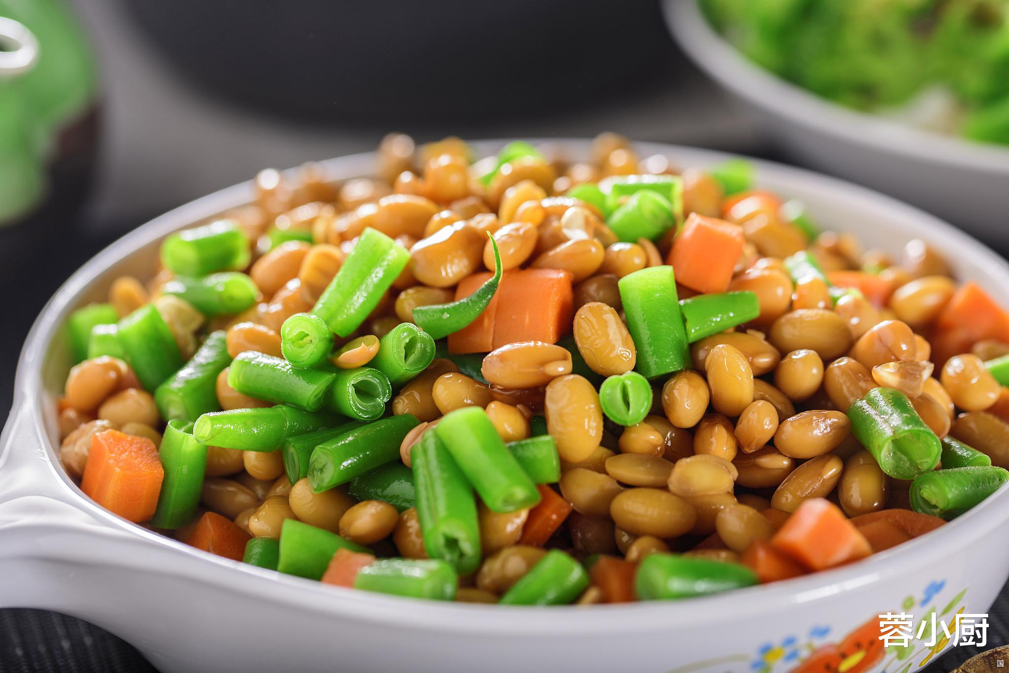 山楂|“夏天多吃酸，走路不打窜”，4种“酸味”要多吃，精神饱满度夏