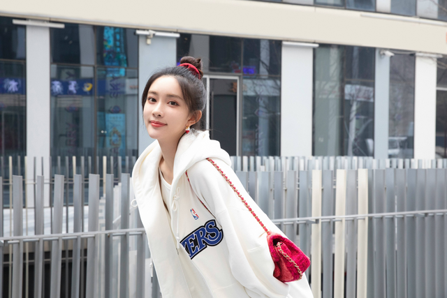 买超|2天5个瓜,事实证明,娱乐圈还是消停不下来