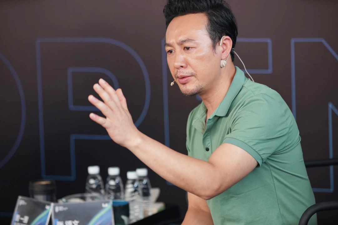 张颂文|张颂文能火向全国,是因为他踩中了,中国文化的三个“隐形规则”