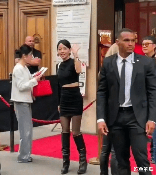 真离了！老公曾出轨女学生，怀了俩娃婚礼都没办…