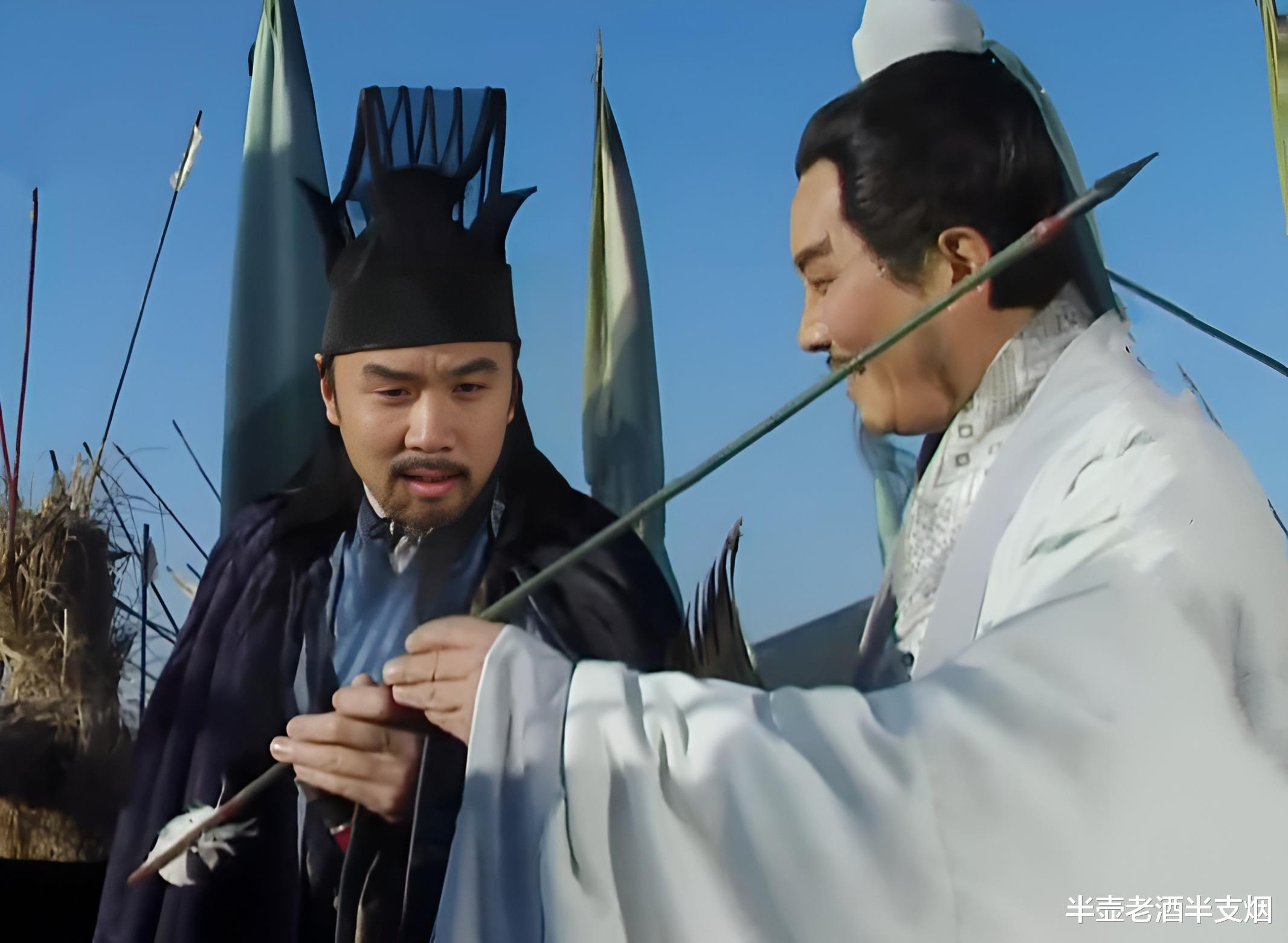 曹操阵营排在前三的是荀彧,荀攸,贾诩,然后是程昱和郭嘉;为江东孙权