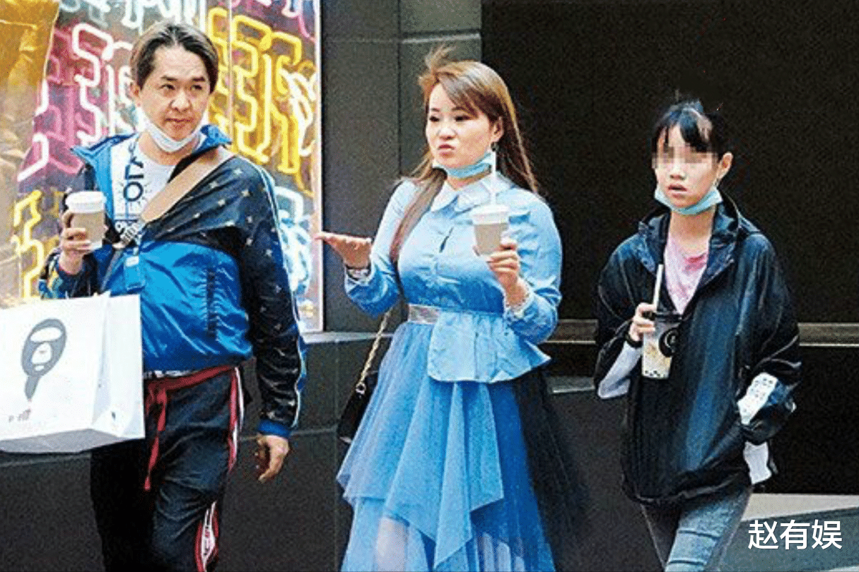 养3个女友，每人每月给50万工资，一周轮流陪2天，剩一天休息