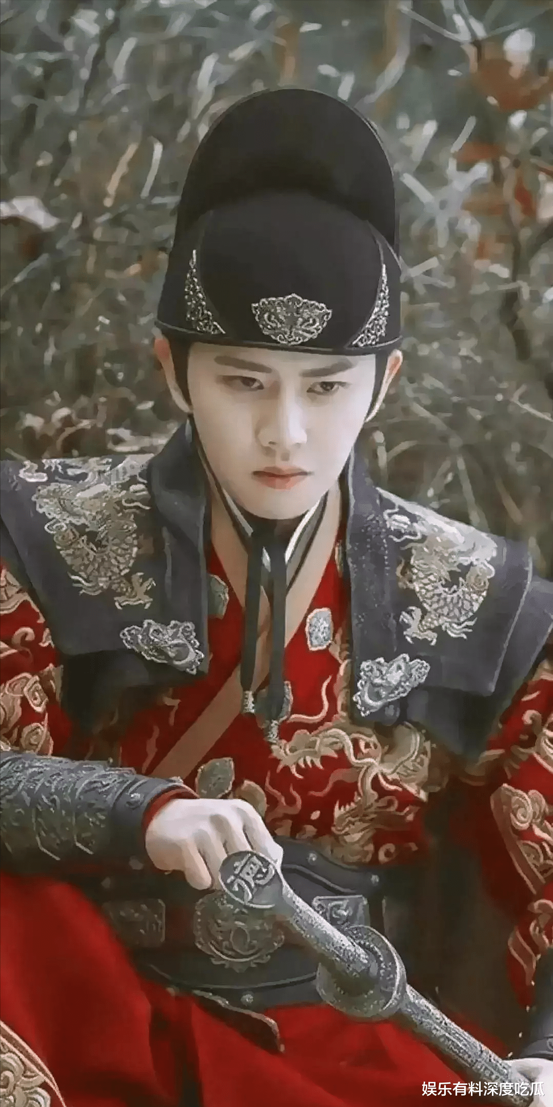 曝顶流男星瓜被6800万买走,评论区又出现新情况,网友傻了